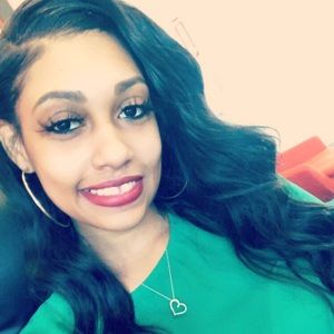 Meet your Posher, Rae